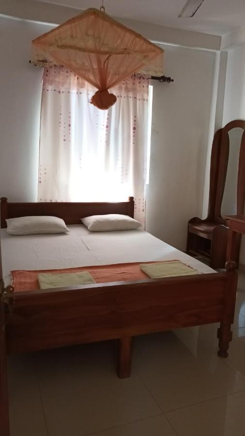 My Place Guest House Унаватуна Екстер'єр фото