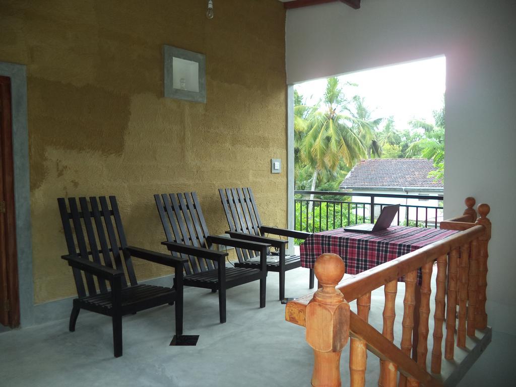 My Place Guest House Унаватуна Екстер'єр фото
