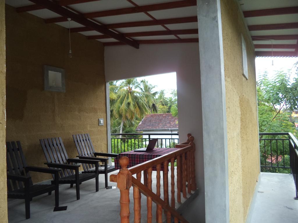 My Place Guest House Унаватуна Екстер'єр фото